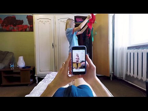 ❤️ Stepsister waxay samaysay walaalkeed isla markiiba ka hor intaanay hooyada iman guriga Porno Guri ❌️❤
